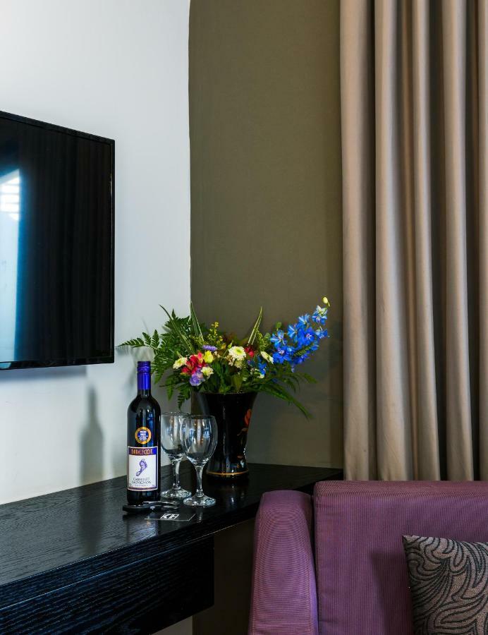 Kalvin Boutique Hotel By Levinsky Market Tel-Aviv Kültér fotó