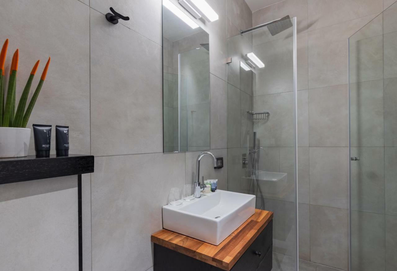 Kalvin Boutique Hotel By Levinsky Market Tel-Aviv Kültér fotó